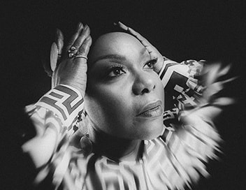 • Michelle David & The True-tones